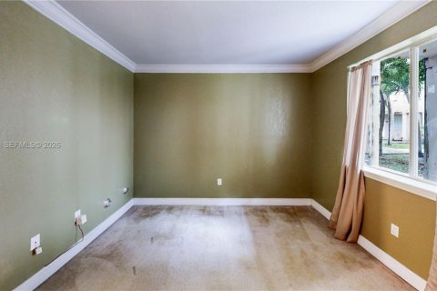 Condominio en venta en Opa-locka, Florida, 3 dormitorios № 2066863 - foto 7