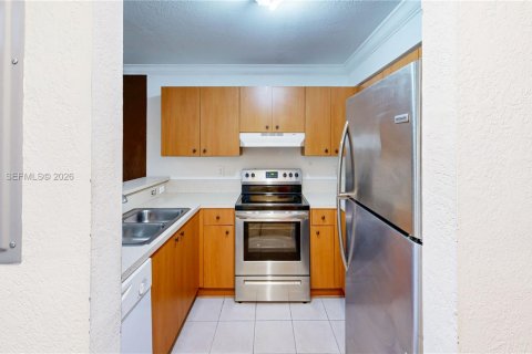 Condominio en venta en Opa-locka, Florida, 3 dormitorios № 2066863 - foto 10