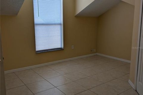 Casa en alquiler en Davenport, Florida, 4 dormitorios, 152.45 m2 № 1912159 - foto 12