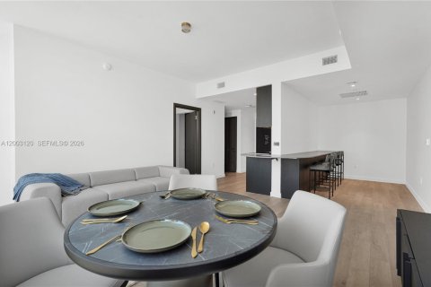 Condo in Miami, Florida, 2 bedrooms № 2170401 - photo 9