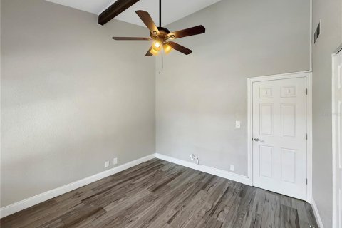 House in Orlando, Florida 2 bedrooms, 92.34 sq.m. № 2399315 - photo 30