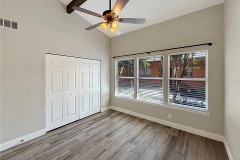House in Orlando, Florida 2 bedrooms, 92.34 sq.m. № 2399315 - photo 29