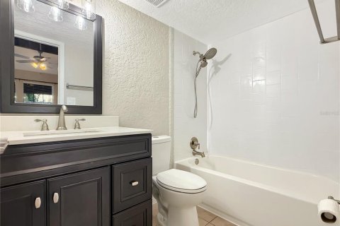 House in Orlando, Florida 2 bedrooms, 92.34 sq.m. № 2399315 - photo 27