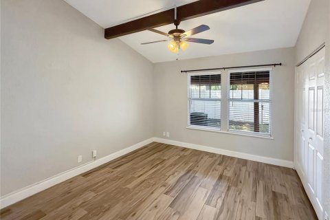 House in Orlando, Florida 2 bedrooms, 92.34 sq.m. № 2399315 - photo 20