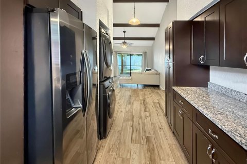 House in Orlando, Florida 2 bedrooms, 92.34 sq.m. № 2399315 - photo 9