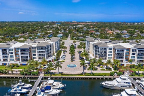 Condo à Palm Beach Gardens, Floride, 2 chambres  № 2426793