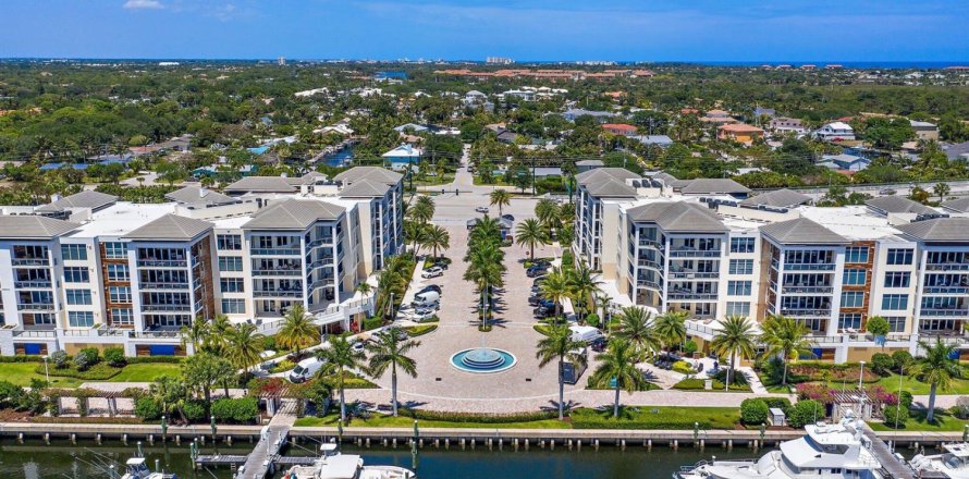 Condo à Palm Beach Gardens, Floride, 2 chambres № 2426793