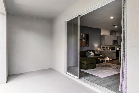Townhouse in Orlando, Florida 3 bedrooms, 155.43 sq.m. № 1882986 - photo 21