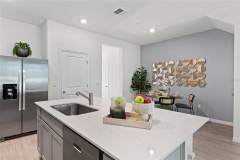 Townhouse in Orlando, Florida 3 bedrooms, 155.43 sq.m. № 1882986 - photo 7