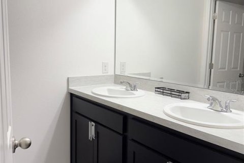 Condominio en alquiler en Kissimmee, Florida, 4 dormitorios, 173.54 m2 № 1662829 - foto 8