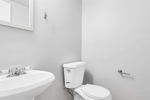Adosado en alquiler en Tampa, Florida, 2 dormitorios, 99.59 m2 № 1901113 - foto 10
