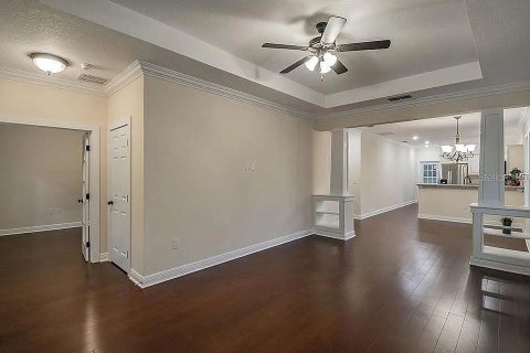 House in Tampa, Florida 3 bedrooms, 156.26 sq.m. № 1737414 - photo 7
