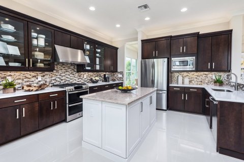 Townhouse in VALENCIA WALK AT RIVERLAND in Port St. Lucie, Florida 3 bedrooms, 387 sq.m. № 66087 - photo 1