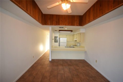 Condo in Mulberry, Florida, 2 bedrooms  № 1865925 - photo 21