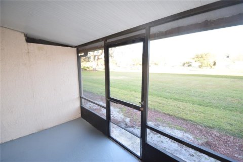 Condo in Mulberry, Florida, 2 bedrooms  № 1865925 - photo 23