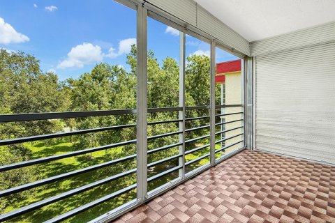 Copropriété à vendre à Lauderdale Lakes, Floride: 2 chambres, 89.19 m2 № 2363035 - photo 23