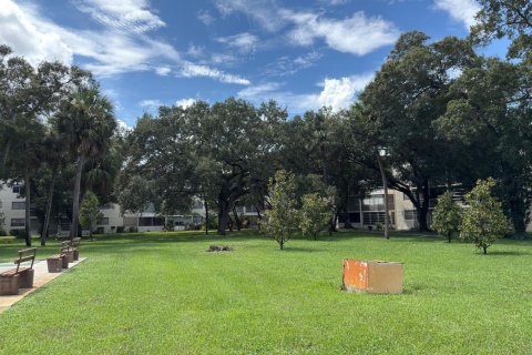 Copropriété à vendre à Lauderdale Lakes, Floride: 2 chambres, 89.19 m2 № 2363035 - photo 25