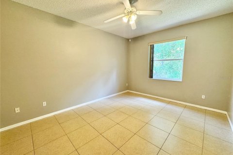 Villa ou maison à louer à Orlando, Floride: 4 chambres, 159.05 m2 № 1847445 - photo 9