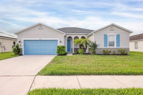 House in Bradenton, Florida 3 bedrooms, 168.34 sq.m. № 2236231