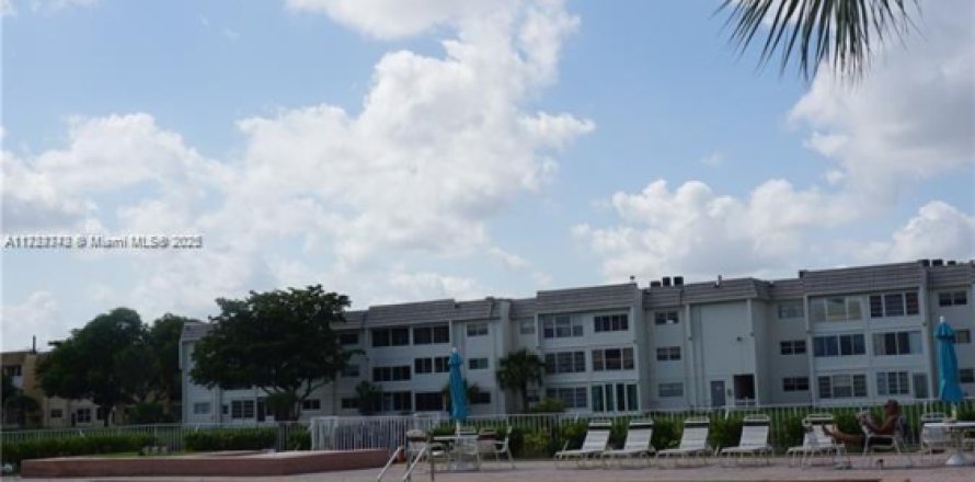 Condo in Sunrise, Florida, 1 bedroom  № 1711757