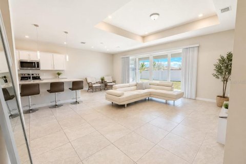 Casa en venta en Davenport, Florida, 4 dormitorios, 269.42 m2 № 2350013 - foto 7