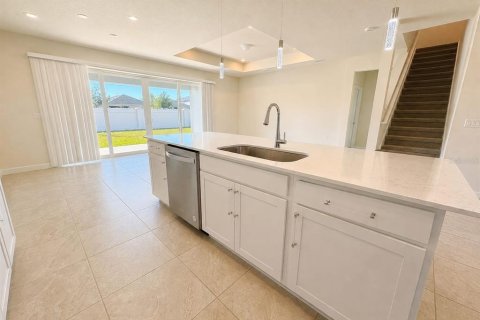 Casa en venta en Davenport, Florida, 4 dormitorios, 269.42 m2 № 2350013 - foto 5