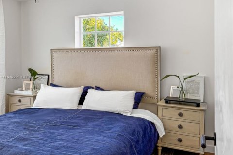 Villa ou maison à vendre à West Palm Beach, Floride: 4 chambres, 165.74 m2 № 2005134 - photo 3