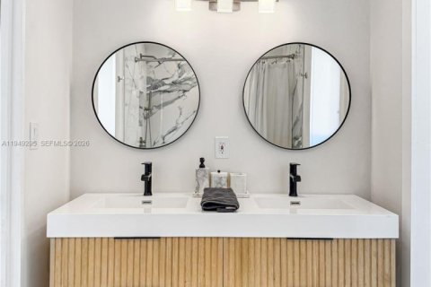 Villa ou maison à vendre à West Palm Beach, Floride: 4 chambres, 165.74 m2 № 2005134 - photo 12