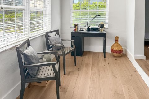 Villa ou maison à vendre à West Palm Beach, Floride: 4 chambres, 165.74 m2 № 2005134 - photo 13