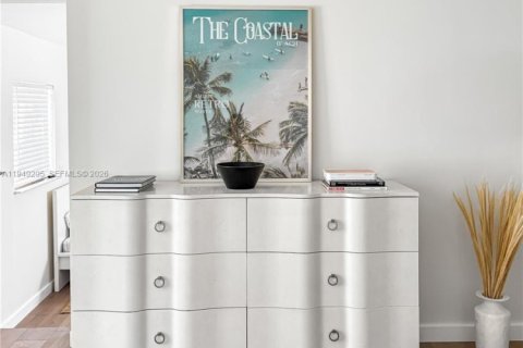 Villa ou maison à vendre à West Palm Beach, Floride: 4 chambres, 165.74 m2 № 2005134 - photo 6