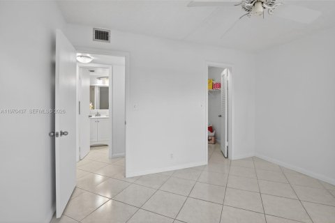 Condominio en venta en Davie, Florida, 2 dormitorios, 99.41 m2 № 2033008 - foto 19