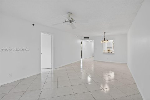 Condominio en venta en Davie, Florida, 2 dormitorios, 99.41 m2 № 2033008 - foto 6