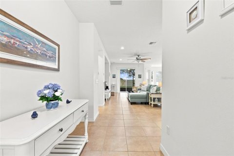Casa en venta en Groveland, Florida, 2 dormitorios, 137.4 m2 № 2313478 - foto 4
