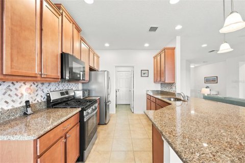 Casa en venta en Groveland, Florida, 2 dormitorios, 137.4 m2 № 2313478 - foto 12
