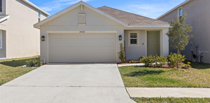 Villa ou maison à Dade City, Floride 3 chambres, 145.48 m2 № 1772726