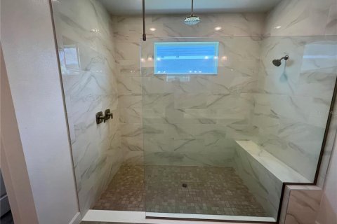 Villa ou maison à vendre à Apollo Beach, Floride: 4 chambres, 223.89 m2 № 2211379 - photo 11