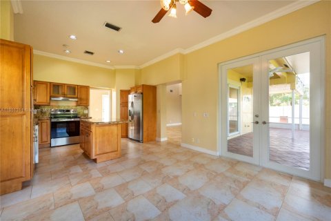 Купить виллу или дом в Уэстон, Флорида 3 спальни, 175.96м2, № 1983262 - фото 8