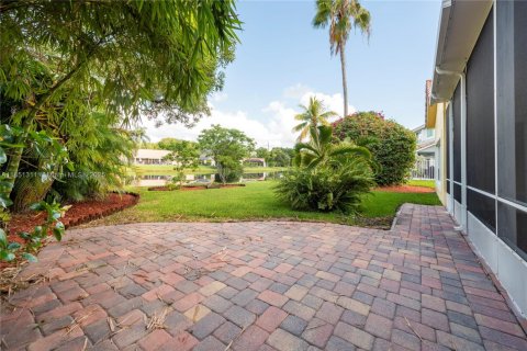 Купить виллу или дом в Уэстон, Флорида 3 спальни, 175.96м2, № 1983262 - фото 28