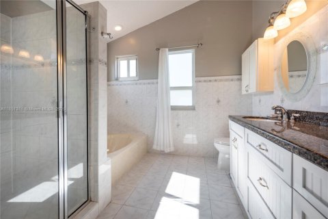 Купить виллу или дом в Уэстон, Флорида 3 спальни, 175.96м2, № 1983262 - фото 14