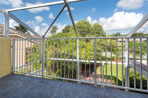 Купить виллу или дом в Уэстон, Флорида 3 спальни, 175.96м2, № 1983262 - фото 12