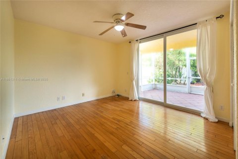 Купить виллу или дом в Уэстон, Флорида 3 спальни, 175.96м2, № 1983262 - фото 17