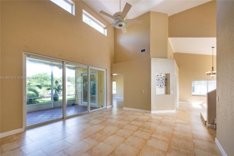 Купить виллу или дом в Уэстон, Флорида 3 спальни, 175.96м2, № 1983262 - фото 23