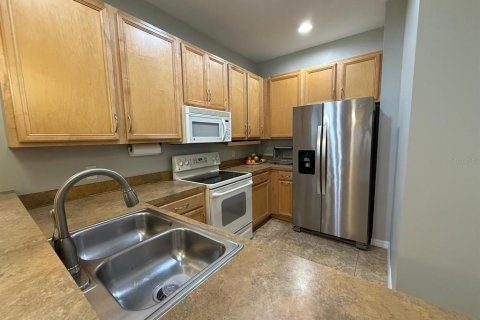 Touwnhouse à vendre à Tampa, Floride: 2 chambres, 116.03 m2 № 1899545 - photo 6