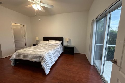 Touwnhouse à vendre à Tampa, Floride: 2 chambres, 116.03 m2 № 1899545 - photo 13