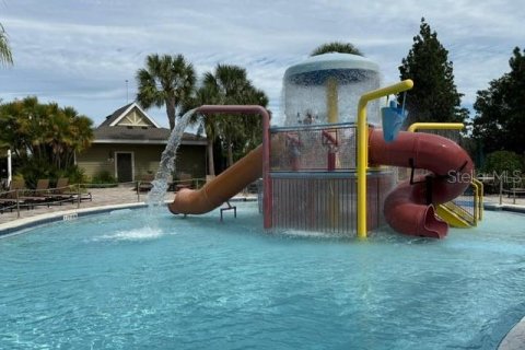 Touwnhouse à vendre à Tampa, Floride: 2 chambres, 116.03 m2 № 1899545 - photo 29