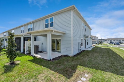 Touwnhouse à vendre à Davenport, Floride: 3 chambres, 166.85 m2 № 2099351 - photo 4