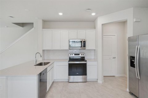 Touwnhouse à vendre à Davenport, Floride: 3 chambres, 166.85 m2 № 2099351 - photo 7