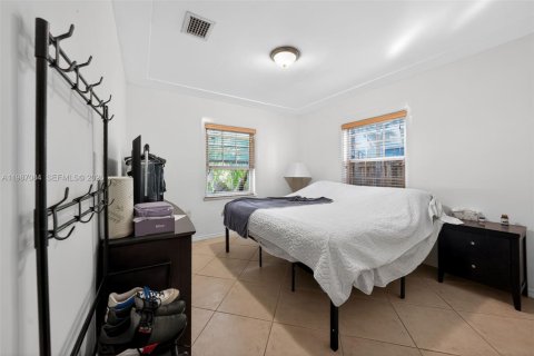 Villa ou maison à vendre à Miami Beach, Floride: 3 chambres, 126.35 m2 № 2049156 - photo 20