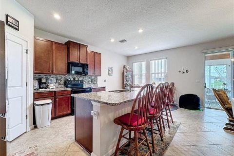 House in Parrish, Florida 3 bedrooms, 140.75 sq.m. № 1883427 - photo 5