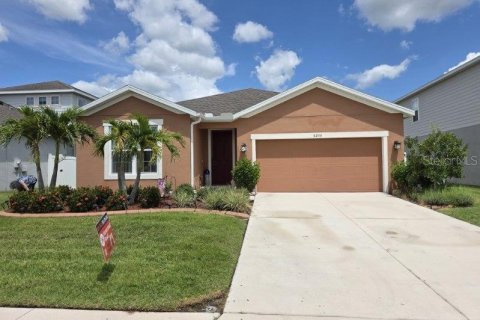 House in Parrish, Florida 3 bedrooms, 140.75 sq.m. № 1883427 - photo 2